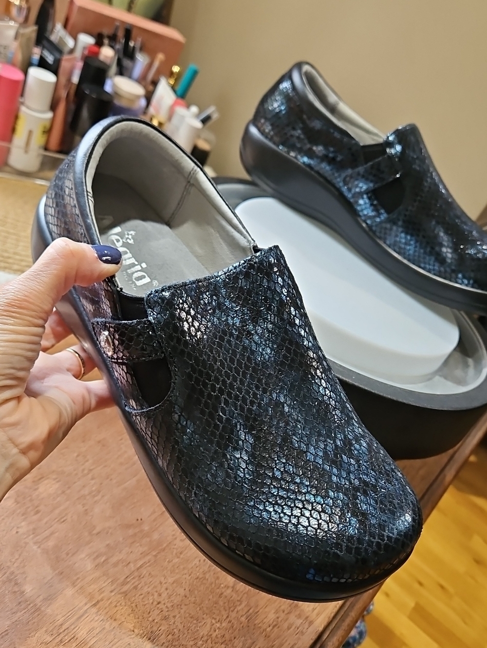 Alegria Women's Black/Blue Snakeskin Slip-On Clog
